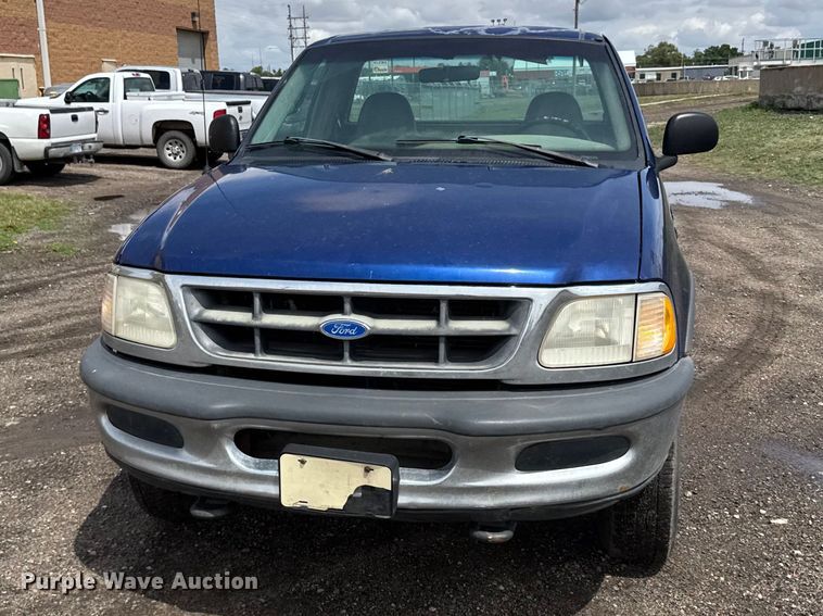 image for item FB7347 1997 Ford F150 pickup truck