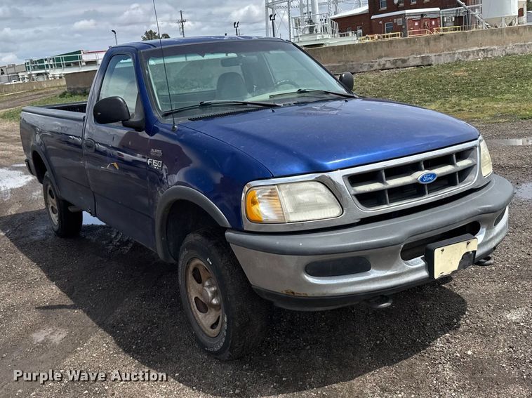 image for item FB7347 1997 Ford F150 pickup truck