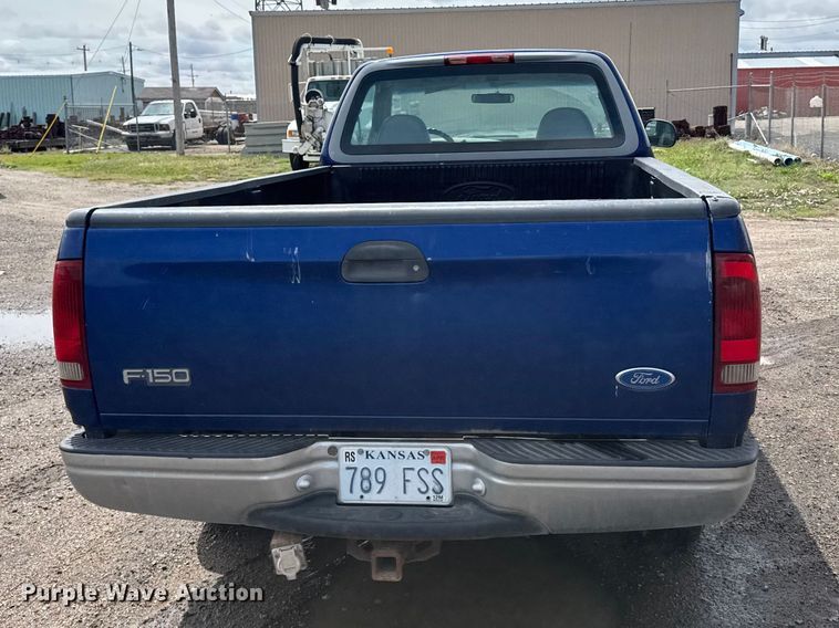 image for item FB7347 1997 Ford F150 pickup truck