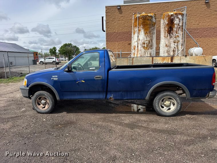 image for item FB7347 1997 Ford F150 pickup truck