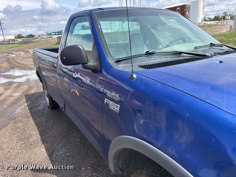 image for item FB7347 1997 Ford F150 pickup truck