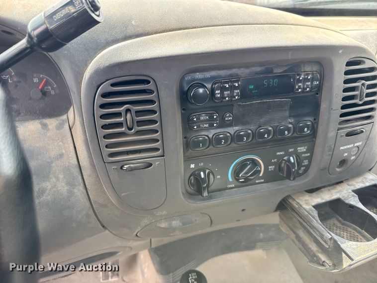 image for item FB7347 1997 Ford F150 pickup truck