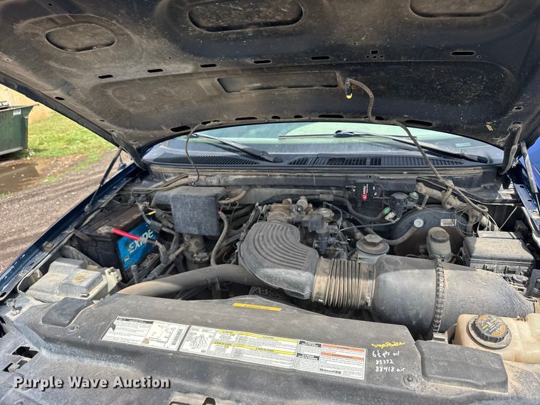 image for item FB7347 1997 Ford F150 pickup truck