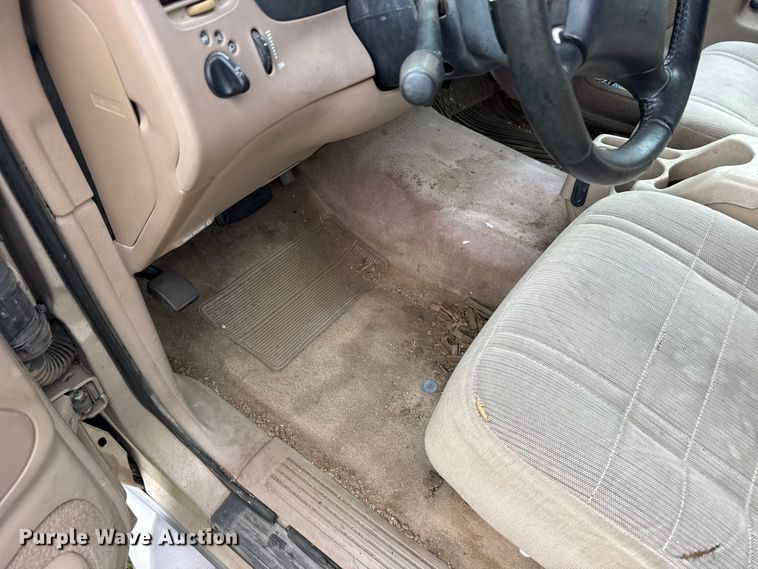 image for item FB7350 1997 Ford Explorer SUV