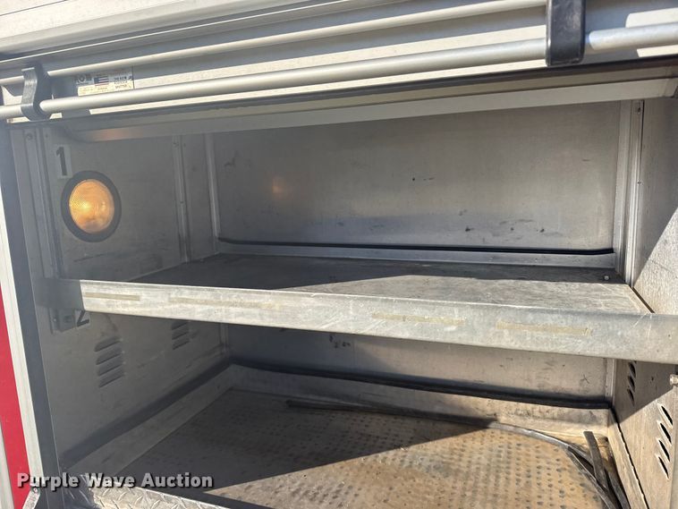 image for item FB7378 2000 Ford F550 Super Duty crew cab rescue vehicle