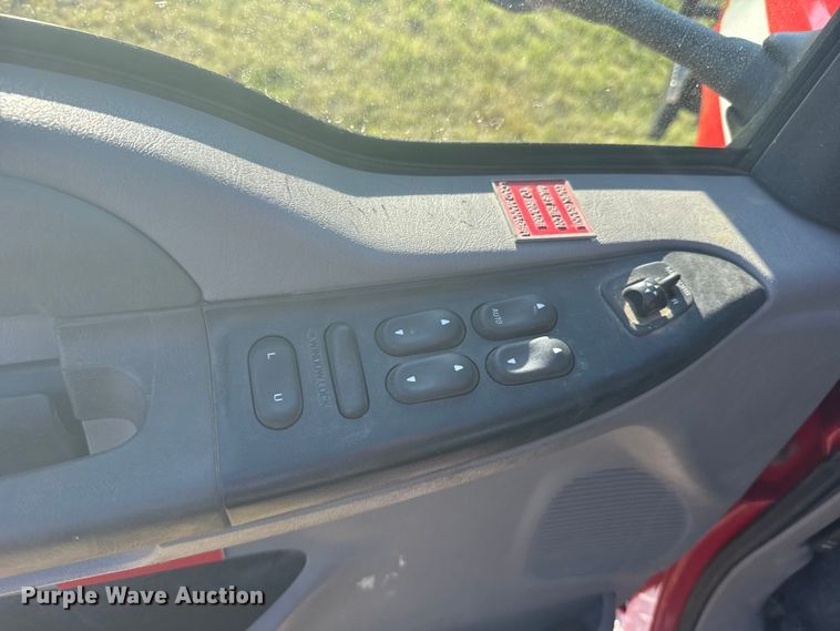 image for item FB7378 2000 Ford F550 Super Duty crew cab rescue vehicle