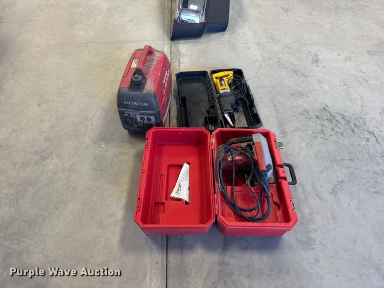 image for item FB7379 Tools