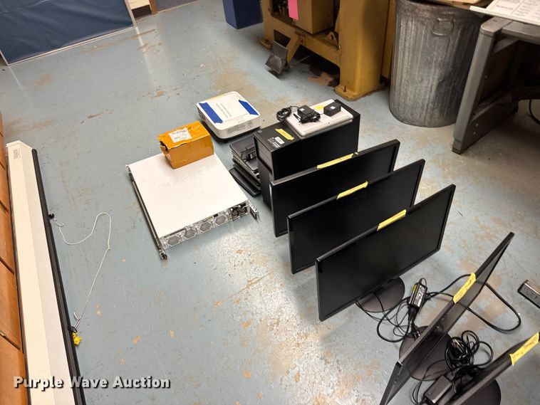 image for item FB7402 Electronics