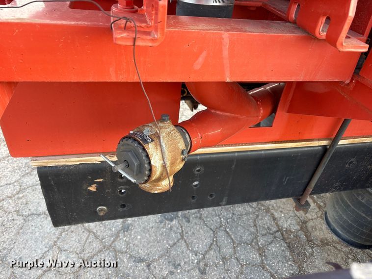 image for item FC2218 2012 International MA025 pothole patcher truck