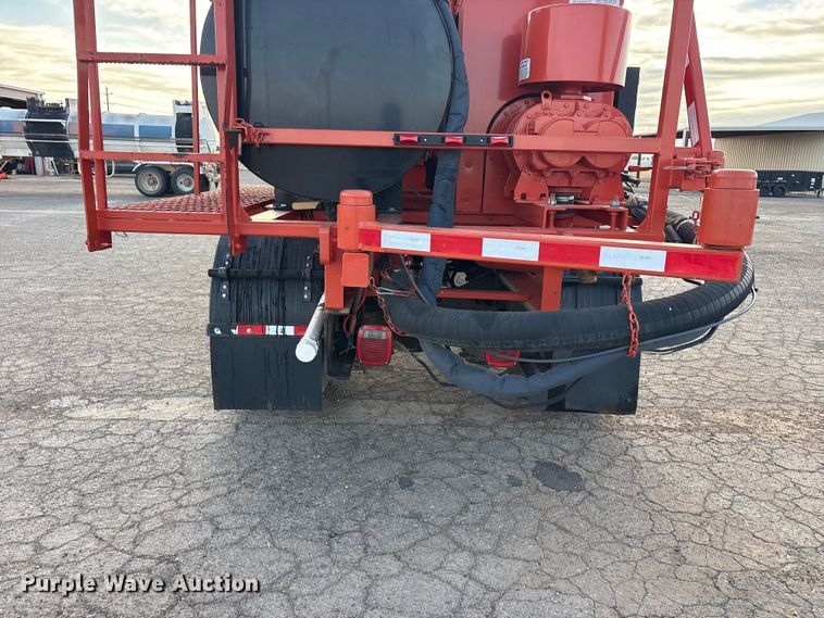 image for item FC2218 2012 International MA025 pothole patcher truck