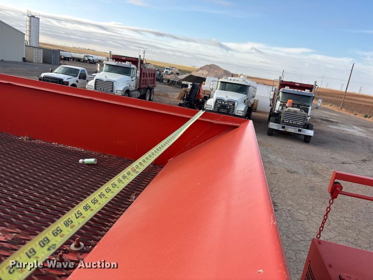 image for item FC2218 2012 International MA025 pothole patcher truck