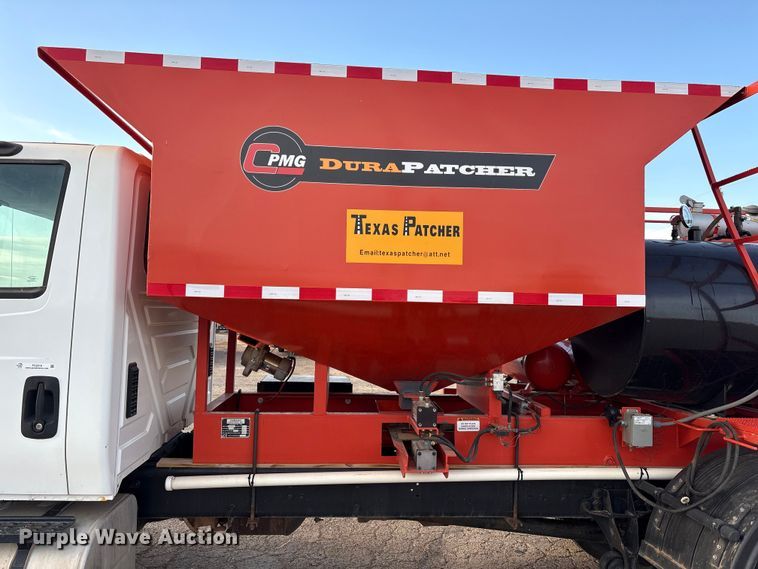 image for item FC2218 2012 International MA025 pothole patcher truck