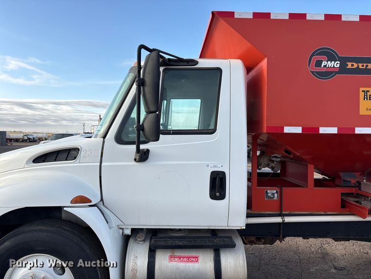 image for item FC2218 2012 International MA025 pothole patcher truck