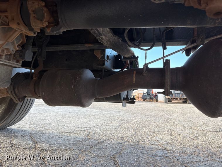 image for item FC2218 2012 International MA025 pothole patcher truck
