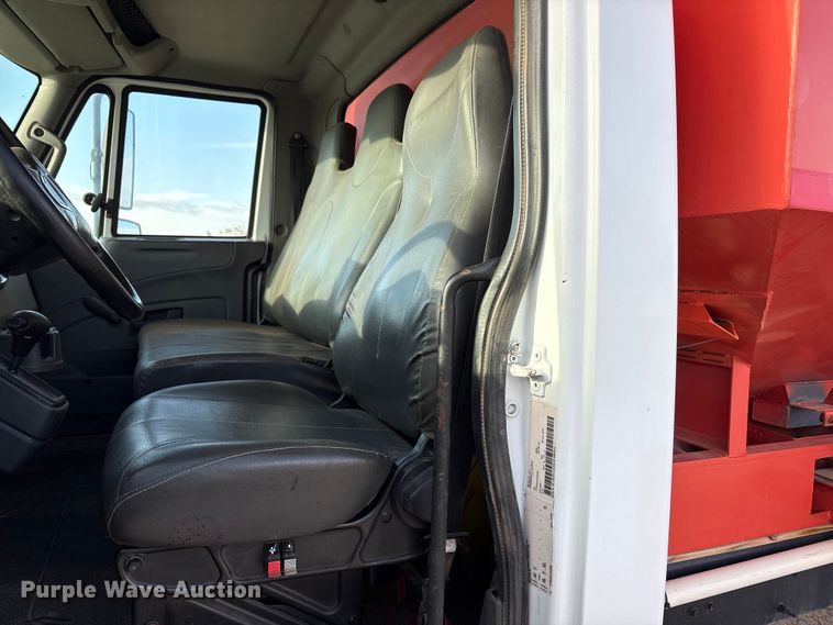 image for item FC2218 2012 International MA025 pothole patcher truck