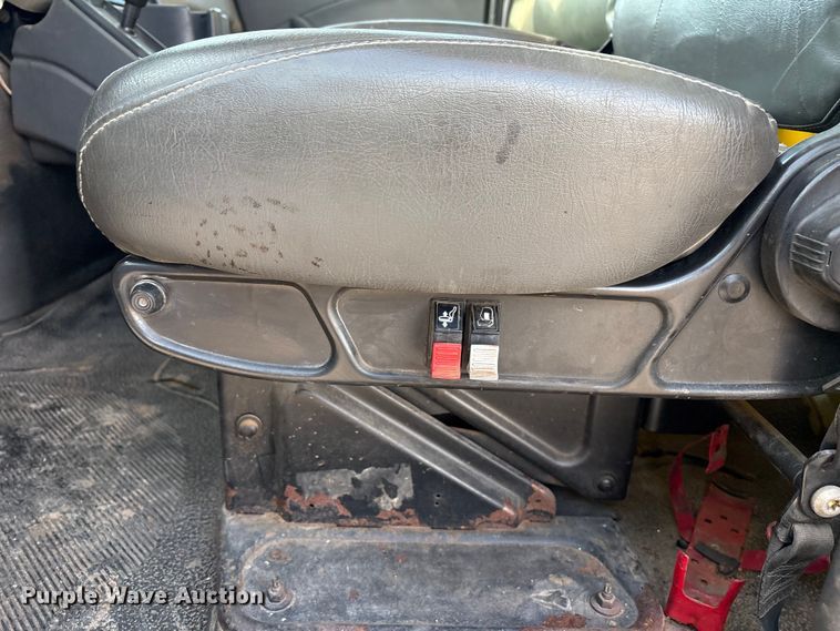 image for item FC2218 2012 International MA025 pothole patcher truck