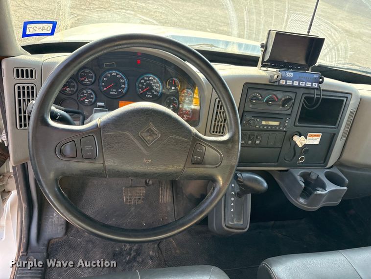 image for item FC2218 2012 International MA025 pothole patcher truck