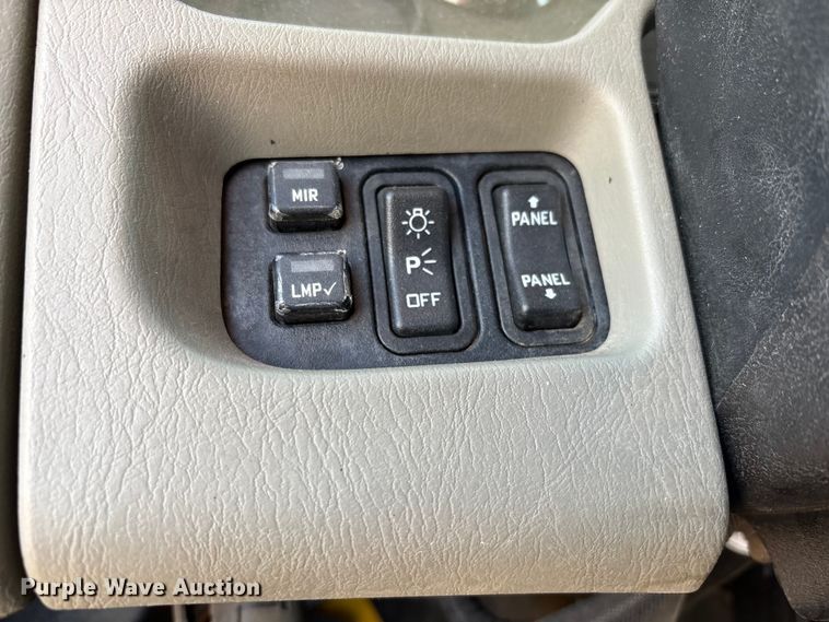 image for item FC2218 2012 International MA025 pothole patcher truck