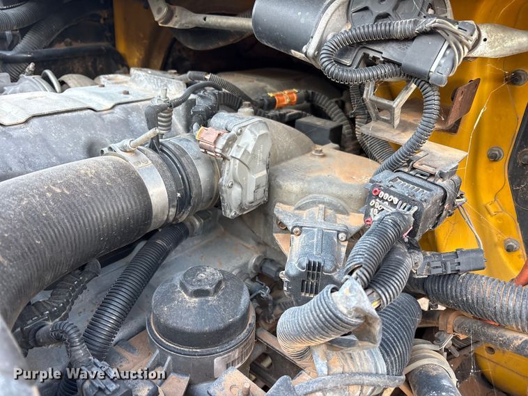 image for item FC2218 2012 International MA025 pothole patcher truck