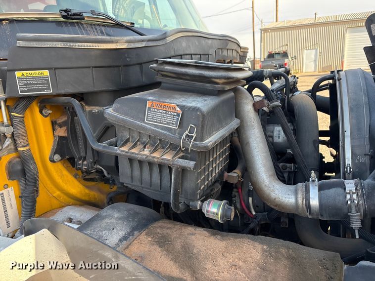 image for item FC2218 2012 International MA025 pothole patcher truck