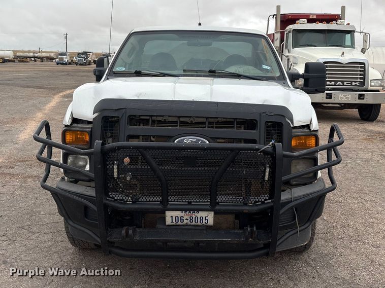 image for item FC2219 2010 Ford F250 Super Duty pickup truck