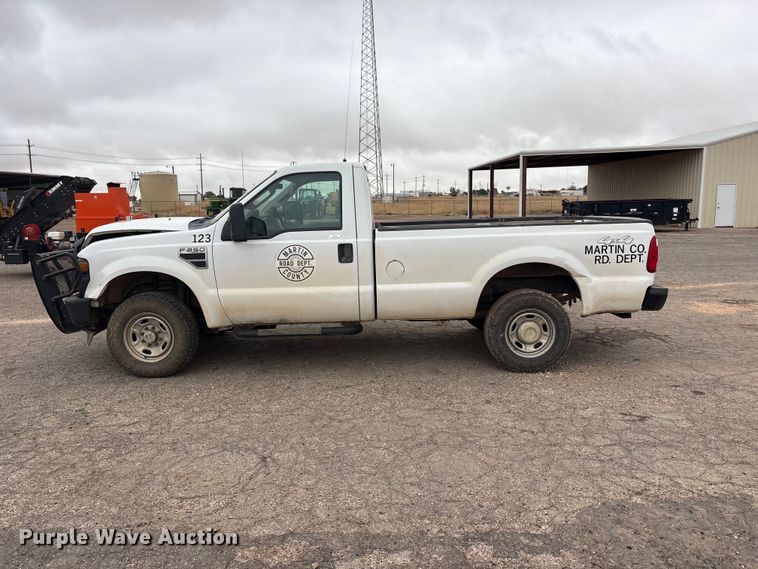image for item FC2219 2010 Ford F250 Super Duty pickup truck