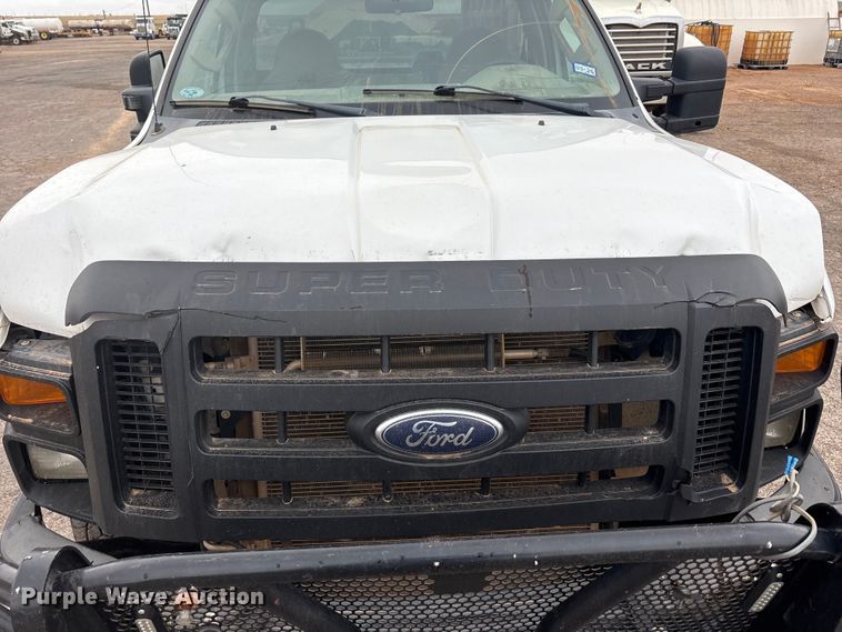 image for item FC2219 2010 Ford F250 Super Duty pickup truck
