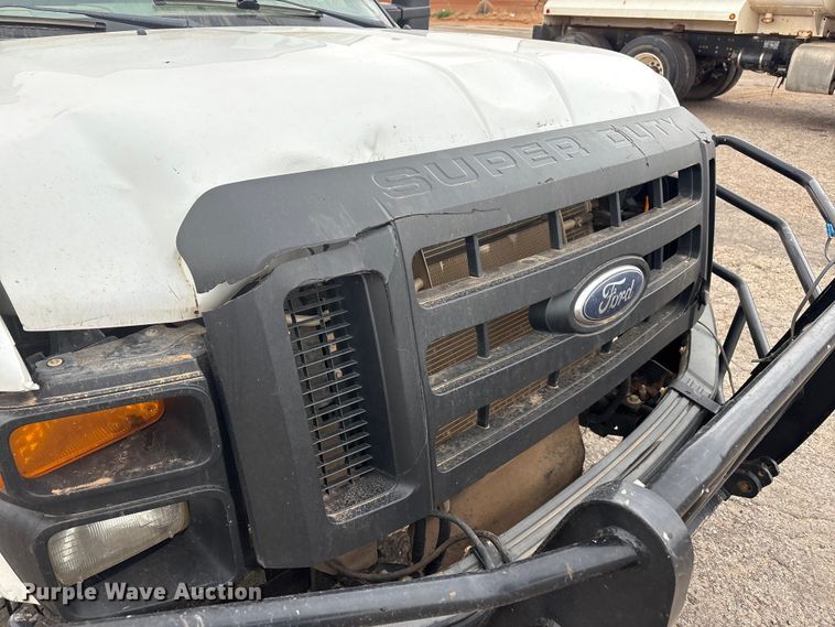 image for item FC2219 2010 Ford F250 Super Duty pickup truck