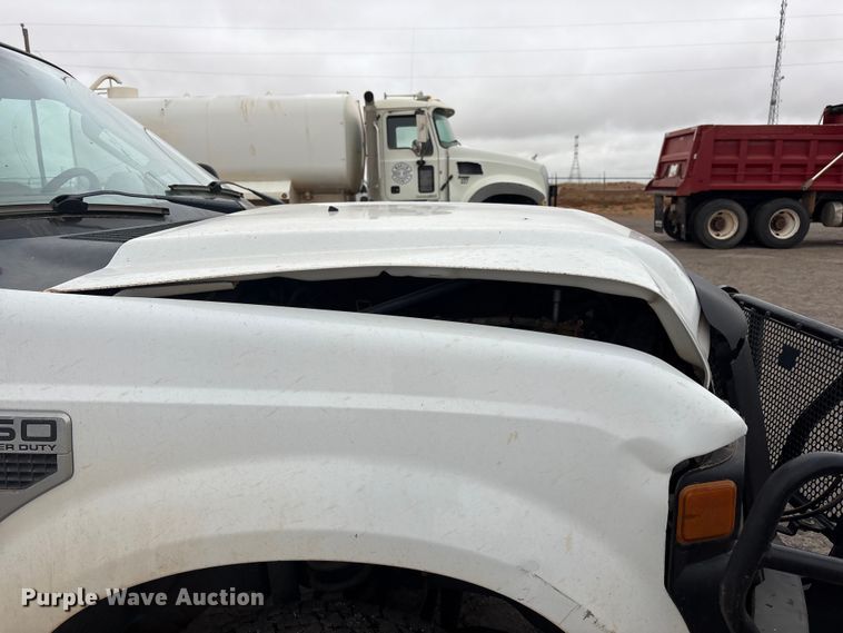 image for item FC2219 2010 Ford F250 Super Duty pickup truck