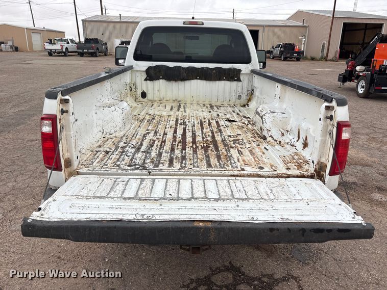 image for item FC2219 2010 Ford F250 Super Duty pickup truck