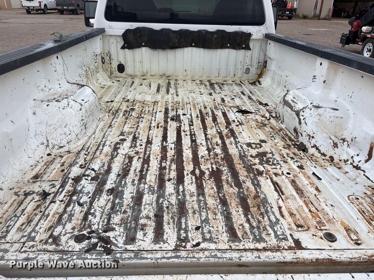 image for item FC2219 2010 Ford F250 Super Duty pickup truck