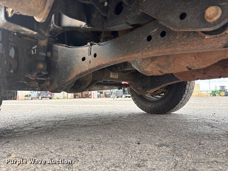 image for item FC2219 2010 Ford F250 Super Duty pickup truck
