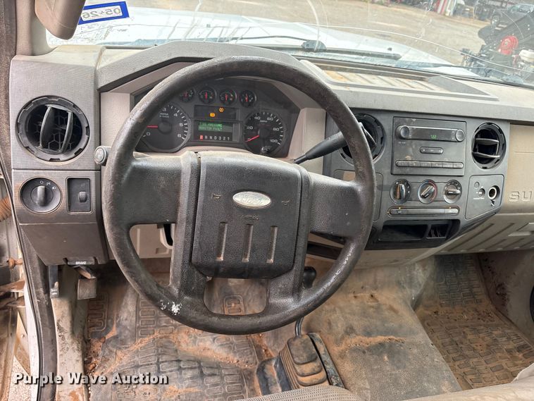 image for item FC2219 2010 Ford F250 Super Duty pickup truck