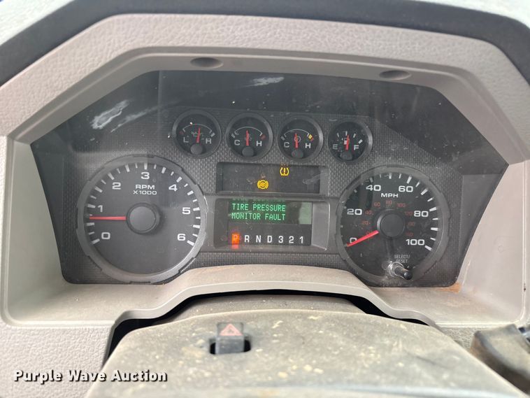 image for item FC2219 2010 Ford F250 Super Duty pickup truck