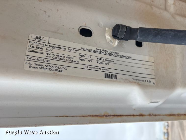 image for item FC2219 2010 Ford F250 Super Duty pickup truck