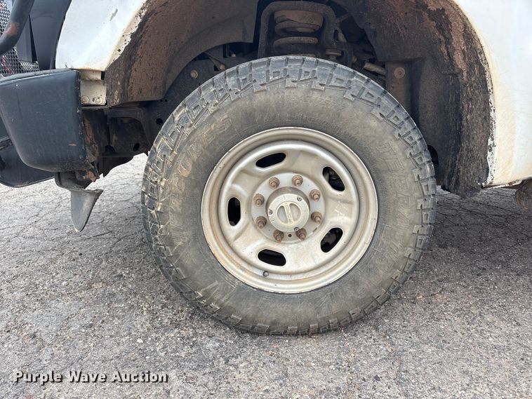 image for item FC2219 2010 Ford F250 Super Duty pickup truck