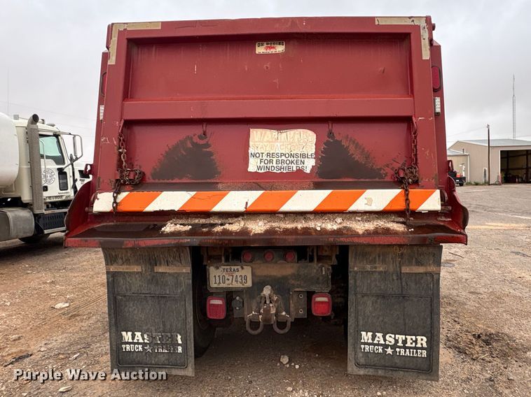 image for item FC2220 2012 Mack GU dump truck