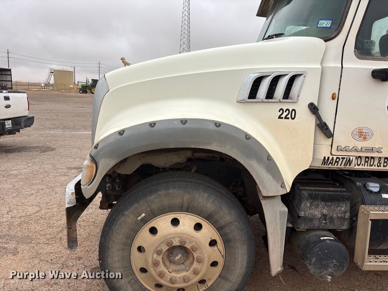image for item FC2220 2012 Mack GU dump truck