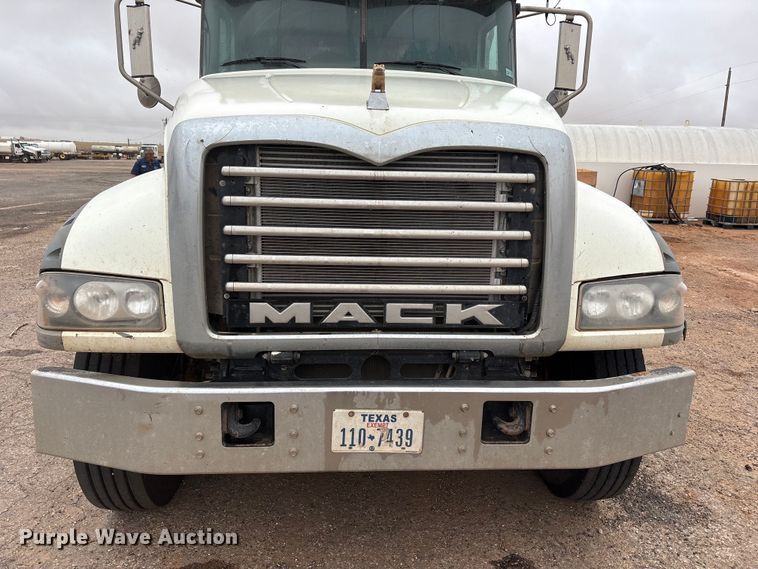 image for item FC2220 2012 Mack GU dump truck