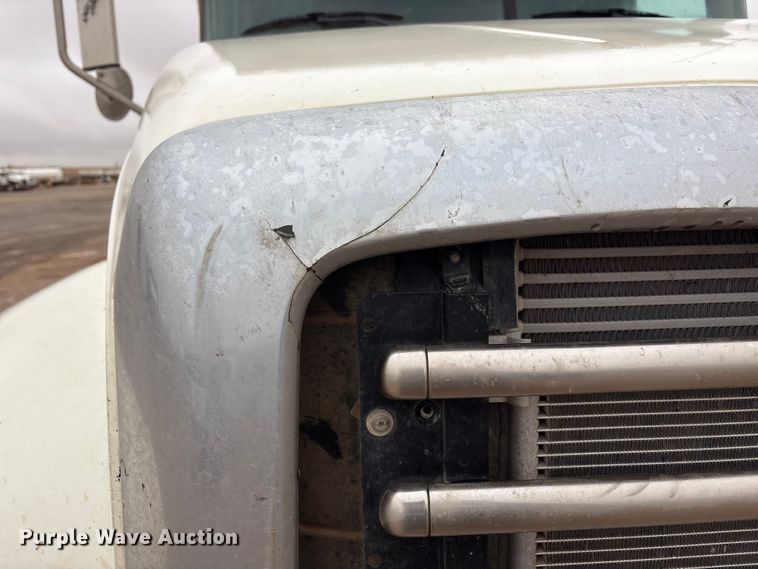 image for item FC2220 2012 Mack GU dump truck