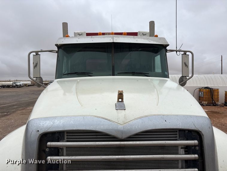 image for item FC2220 2012 Mack GU dump truck