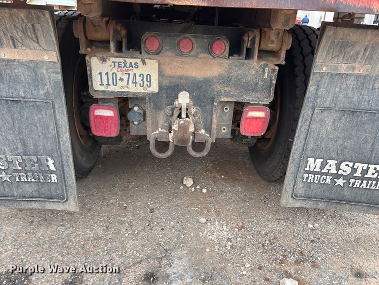 image for item FC2220 2012 Mack GU dump truck