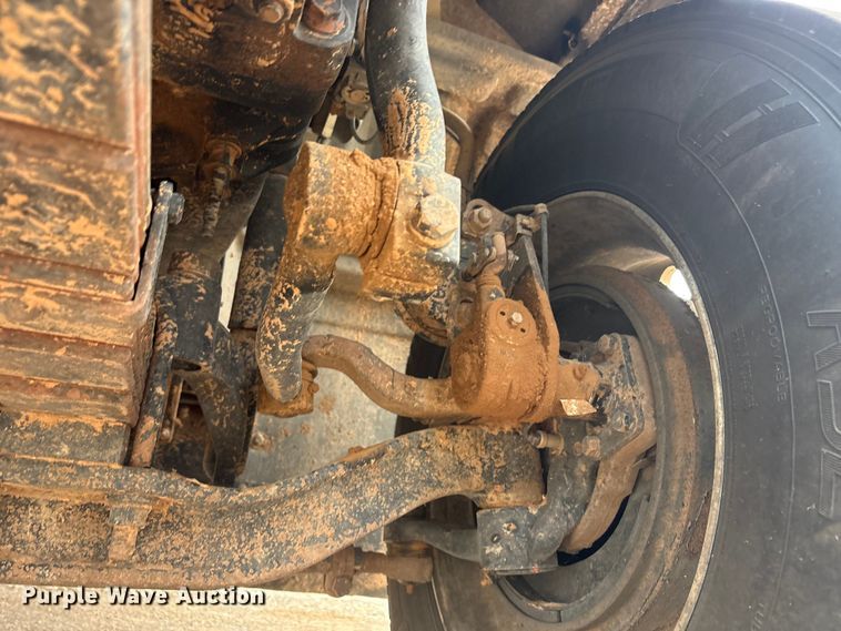 image for item FC2220 2012 Mack GU dump truck