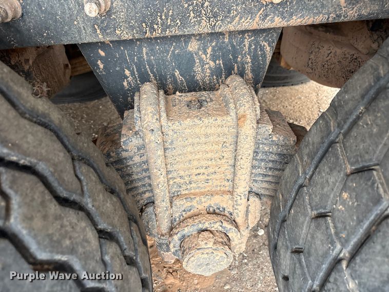 image for item FC2220 2012 Mack GU dump truck