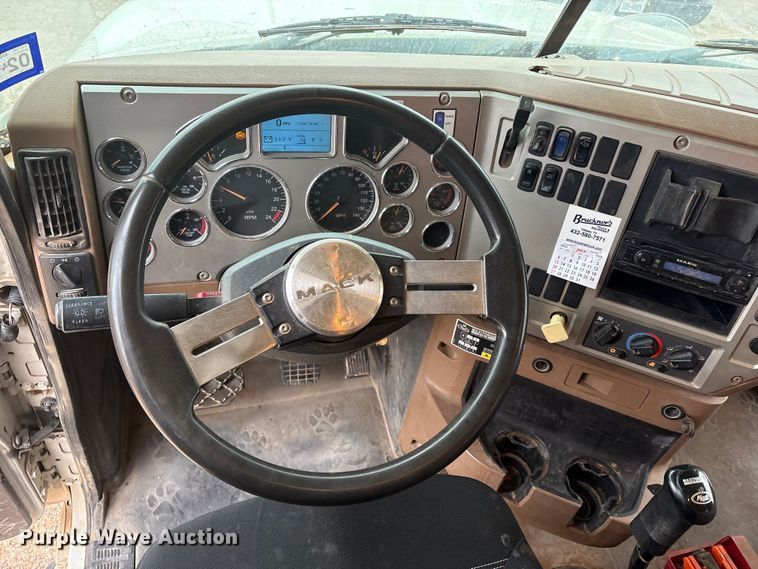 image for item FC2220 2012 Mack GU dump truck