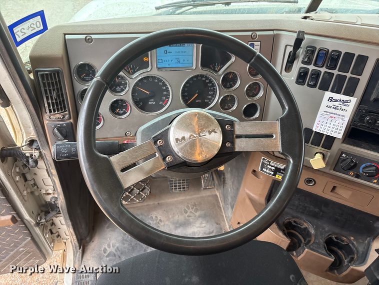 image for item FC2220 2012 Mack GU dump truck