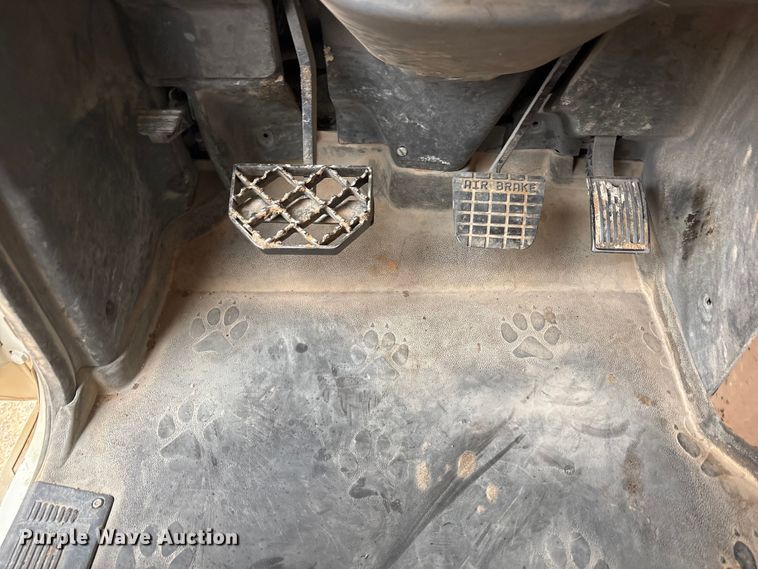 image for item FC2220 2012 Mack GU dump truck