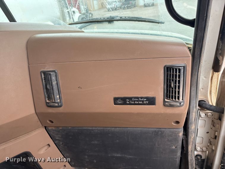 image for item FC2220 2012 Mack GU dump truck