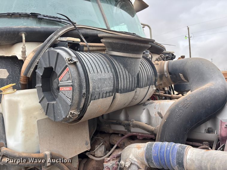 image for item FC2220 2012 Mack GU dump truck