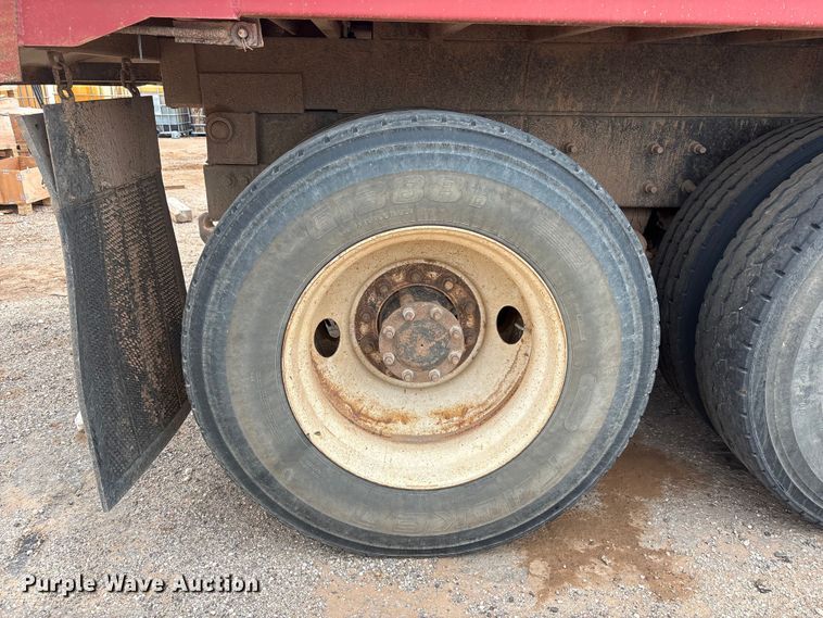 image for item FC2220 2012 Mack GU dump truck
